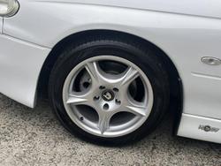 1997 Holden Special Vehicles Clubsport VT Heron White