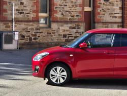 2019 Suzuki Swift GL Navigator
