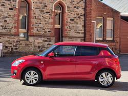 2019 Suzuki Swift GL Navigator