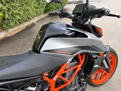 2022 Ktm 390 DUKE Orange