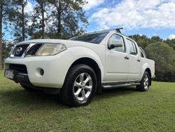 2012 Nissan Navara ST