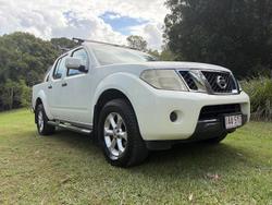 2012 Nissan Navara ST