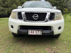 2012 Nissan Navara ST