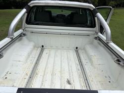 2012 Nissan Navara ST