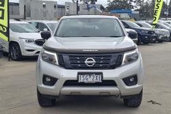 2020 Nissan Navara ST