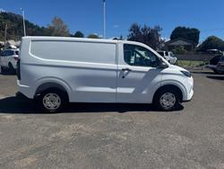 2024 Ford Transit Custom Trend SWB