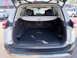 2025 Nissan X-TRAIL Ti