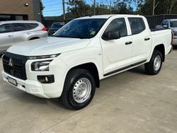 2024 Mitsubishi Triton GLX