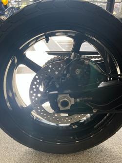 2024 HUSQVARNA 2024 HUSQVARNA 800CC SVARTPILEN 801 GREY