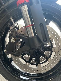 2024 HUSQVARNA 2024 HUSQVARNA 800CC SVARTPILEN 801 GREY