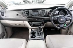 2015 Kia Carnival S
