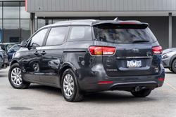 2015 Kia Carnival S