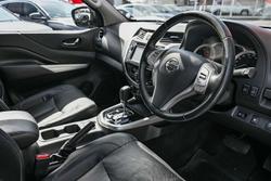 2019 Nissan Navara ST-X