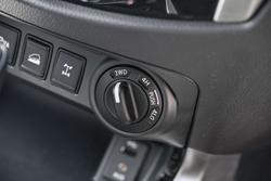 2019 Nissan Navara ST-X