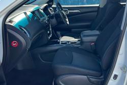 2019 Nissan Pathfinder ST