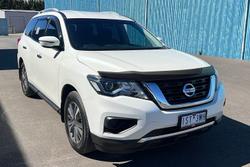 2019 Nissan Pathfinder ST
