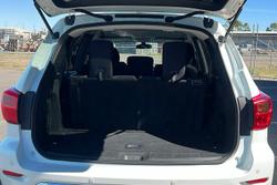 2019 Nissan Pathfinder ST