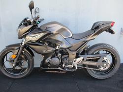2015 Kawasaki Z300 ABS Black