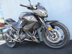 2015 Kawasaki Z300 ABS Black