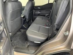 2024 Toyota Landcruiser Prado Kakadu