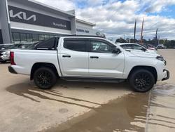 2025 Mitsubishi Triton GSR MV MY25 4X4 Dual Range White Diamond