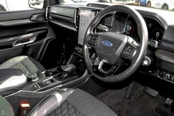 2025 Ford Everest Platinum