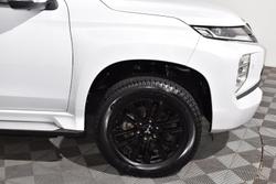 2022 Mitsubishi Pajero Sport GSR