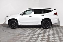 2022 Mitsubishi Pajero Sport GSR