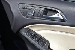 2018 Mercedes-Benz B-Class B180