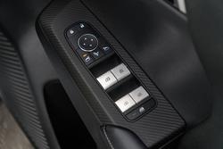 2024 Mitsubishi Outlander LS