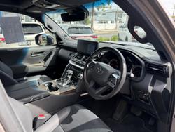 2023 Toyota Landcruiser Sahara