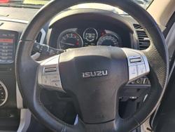 2020 Isuzu MU-X LS-T