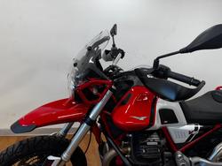 2022 Moto Guzzi V85 TT RED