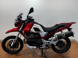 2022 Moto Guzzi V85 TT RED