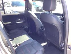 2021 Mercedes-Benz GLB-Class GLB200