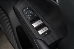 2024 Mitsubishi Outlander ES