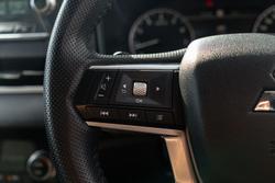 2024 Mitsubishi Outlander LS