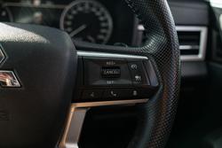 2024 Mitsubishi Outlander LS