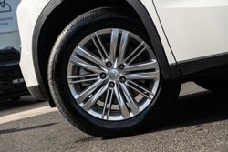 2024 Mitsubishi Outlander LS