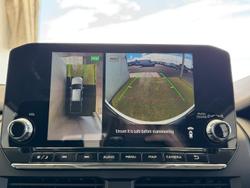 2025 Mitsubishi Triton GLX