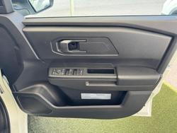 2025 Mitsubishi Triton GLX