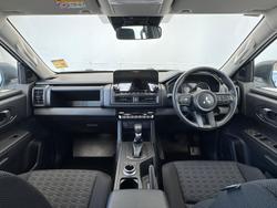 2025 Mitsubishi Triton GLX