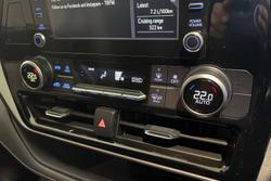 2021 Toyota Kluger GX