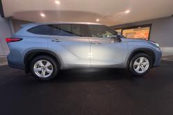 2021 Toyota Kluger GX