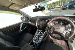 2019 Mitsubishi Pajero Sport GLX