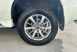 2019 Mitsubishi Pajero Sport GLX