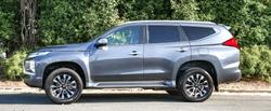 2023 Mitsubishi Pajero Sport GLS
