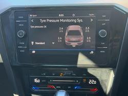 2022 Volkswagen Passat 140TSI Business