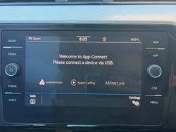 2022 Volkswagen Passat 140TSI Business