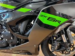 2026 Kawasaki NINJA ZX-6R (636) KRT EDITION Black